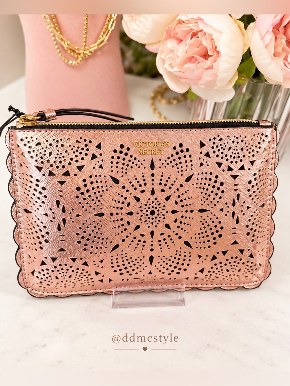 Victoria’s Secret New Perforated cutout Wristlet in rose gold